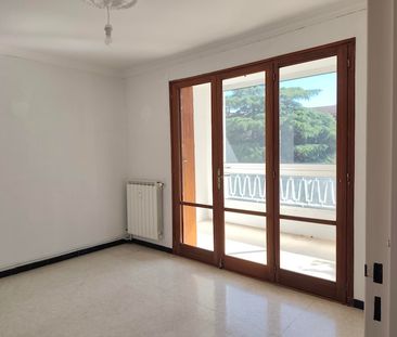 Location Appartement 3 pièces 76m² - Photo 6