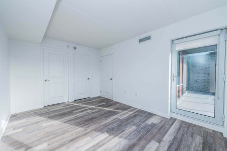 For Lease - 40 Via Rosedale Way Unit# 304, Brampton, Ontario - Photo 3