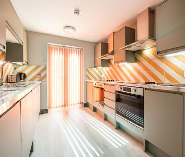 1 bedroom in a house share to rent - Photo 6