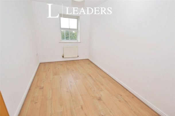 2 bedroom apartment to rent Chariot Drive, Colchester, CO2 - Photo 1