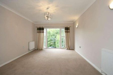 Downs Avenue, Epsom, KT18 - Photo 5