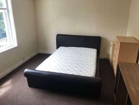 4 bedroom house to rent - Photo 4