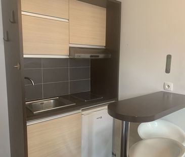 Location Appartement 1 pièce 19m² LILLE 59000 - Photo 3