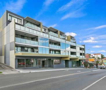Modern 1-Bedroom Apartment in Earlwood - Photo 3