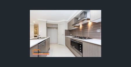 FIVE BEDROOM HOME IN PRIME LOCATION - Walk to the train - Photo 2