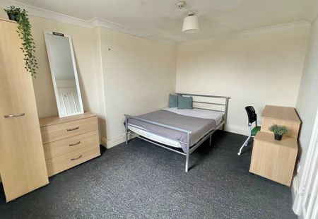 Eldon Street, The Groves - P1696 - Photo 3