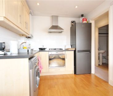 High Street, Brentford, TW8 8AH - Photo 2