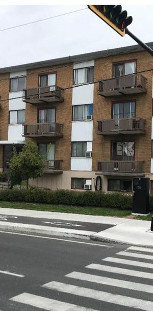 3-1/2 Longueuil (Le Vieux-Longueuil) $ 1 180 - Photo 1