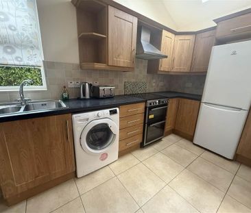 15 Kirklowe Drive, Upper Lisburn Road, Belfast, BT10 0LP - Photo 6