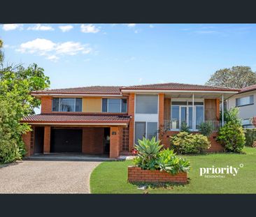 11 Nystrom Street, Chermside, Qld 4032 - Photo 1
