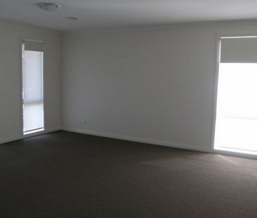 Four Bedroom Home in Casey - Photo 2