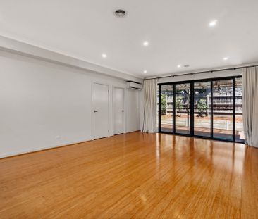 3/2 Lavender Street, Ringwood - Photo 1