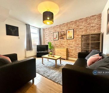 4 bedroom terraced house to rent - Photo 2