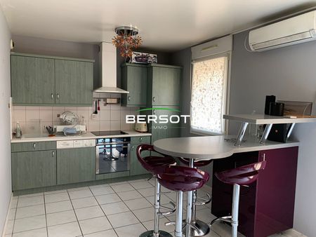 studio meublé rue de Dole - Photo 3