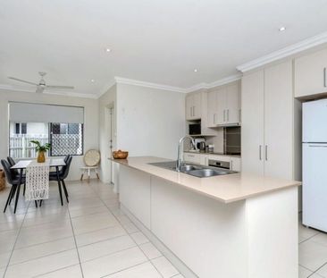 17 Summergold Street, Mount Low - Photo 5