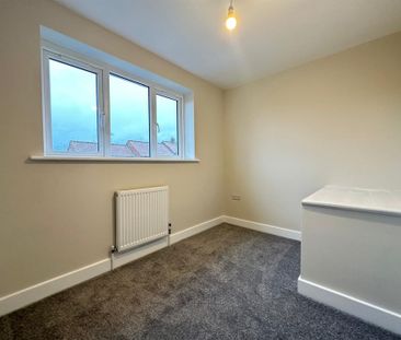 36 Caymer Road, YO11 3HH, Scarborough - Photo 3