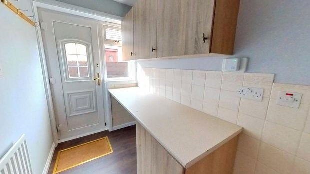 4 bedroom detached house to rent - Photo 1