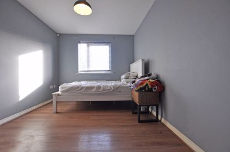 Amber Close, Newport - Photo 2