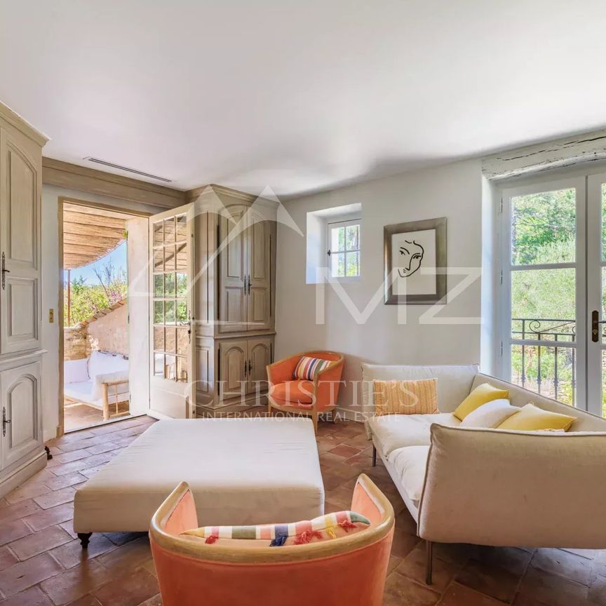 Luberon - Propriété d’exception avec vue et remarquable jardin - Photo 1