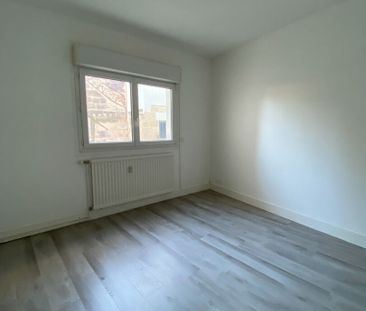 Location Appartement 3 pièces 77m² - Photo 6