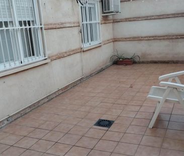 Piso de alquiler en Calle D. Pedro Pardo Garcia, 5, El Torreón - Lo... - Photo 4