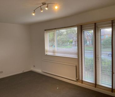 3 bedroom flat to rent - Photo 1