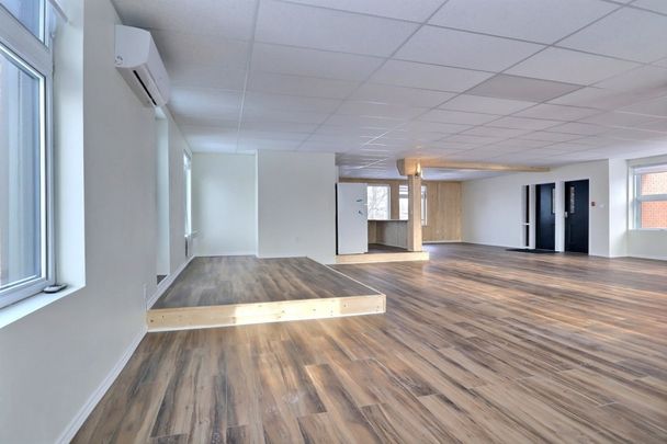 Appartement à louer - Windsor - Photo 1