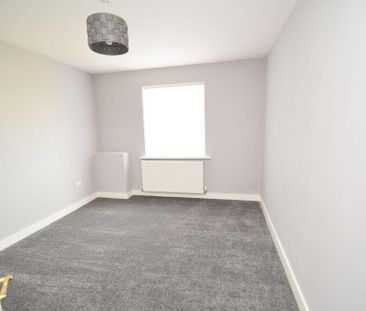 2 bedroom property to rent - Photo 3