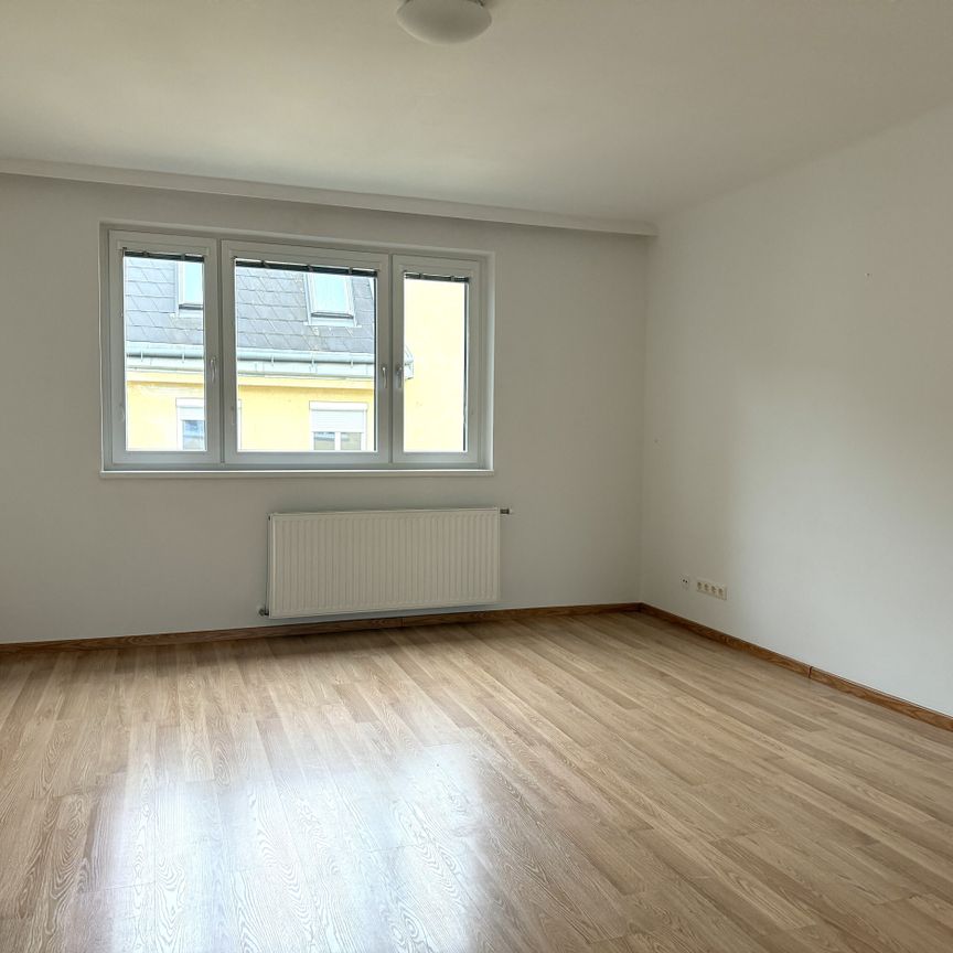 CHARMANTE 3-ZIMMERWOHNUNG MIT GETRENNTER KÜCHE NÄHE U4 UNTER ST. VEIT! - Foto 1