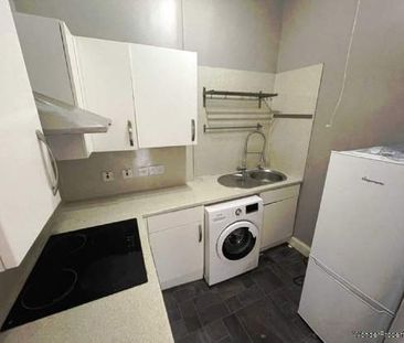 1 bedroom property to rent in Renfrew - Photo 2