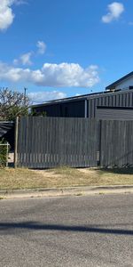 105 Goodwin Street, Currajong QLD 4812 - Apartment For Rent | Domain - Photo 3