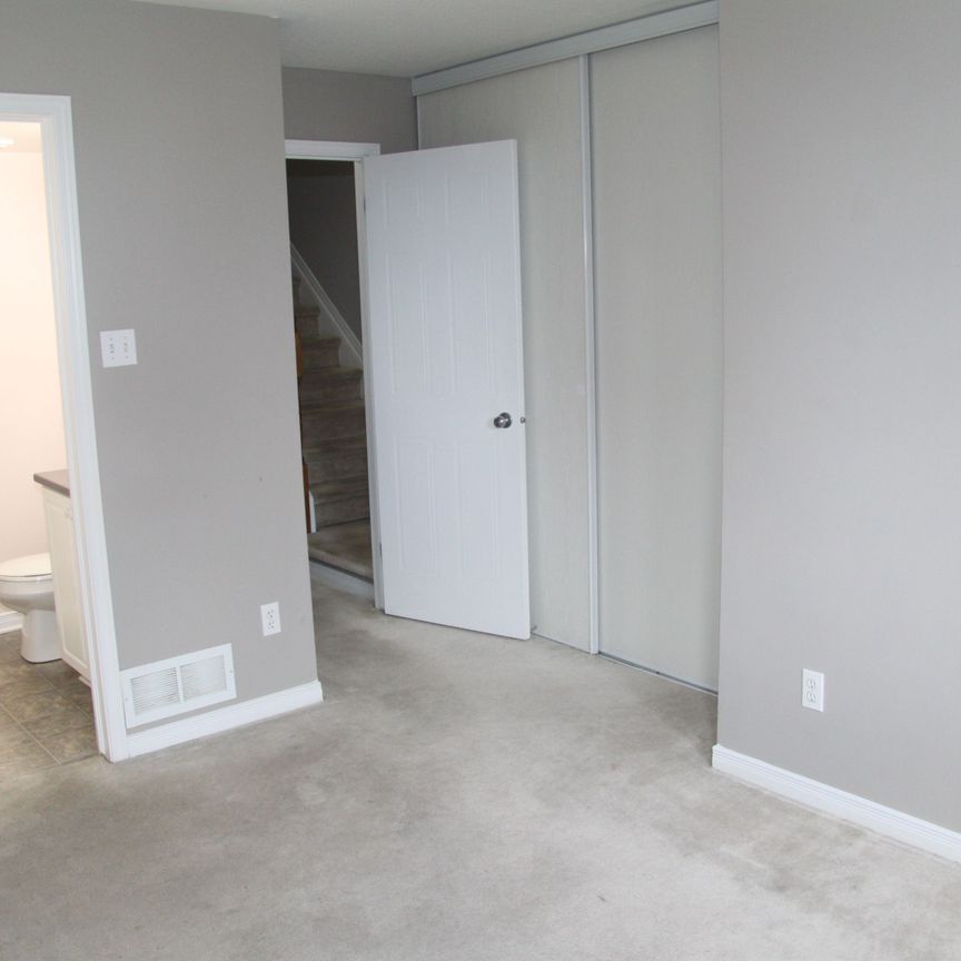 For Lease - 56 Beaucache Private, Orleans - Cumberland and Area, Ontario - Photo 1