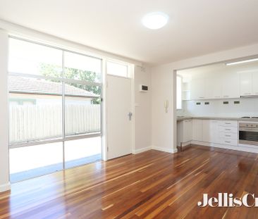 2/3 South Daly Street, Brunswick West - Photo 2