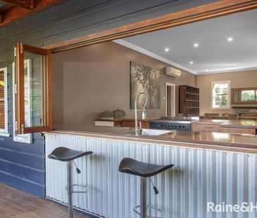 Charming Cottage! - Photo 6