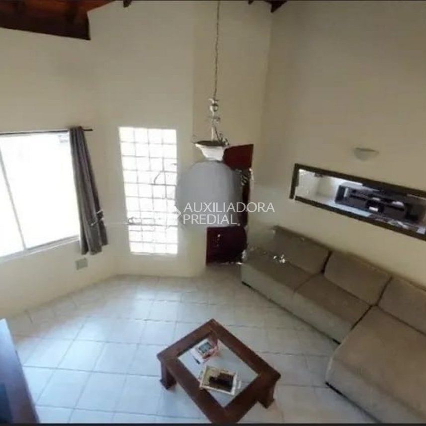 Casa com 3 quartos e 174m² para alugar em Coqueiros, Florianópolis. - Foto 1