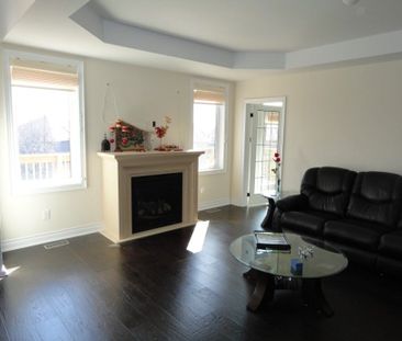 For Lease - 138 Shadow Falls Drive, Richmond Hill, Ontario - Photo 4