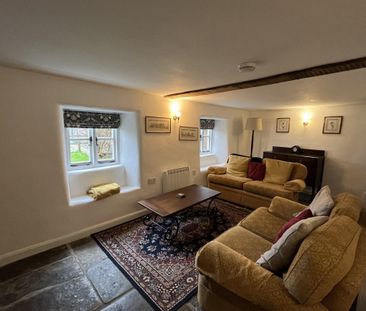 Crewkerne, Hewish - Photo 2