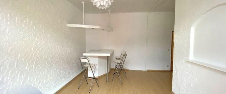 Stark! 2,5 Raum Wohnung mit Einbauküche! - Foto 1