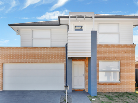 Spacious & Stylish - Photo 3