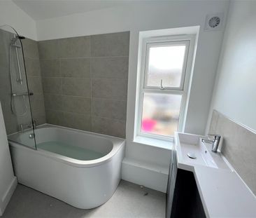 London Road, Westcliff-On-Sea - Photo 3