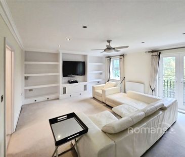 4 bedroom townhouse to rent - Photo 5