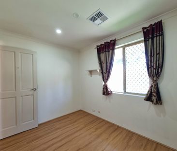 Comfortable Family Living - Photo 2