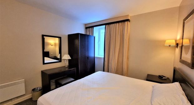 P1248: Rosemount Viaduct, Rosemount, Aberdeen - Photo 1