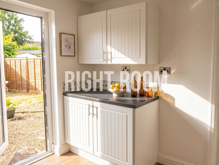 4 bedroom detached house to rent - Photo 5