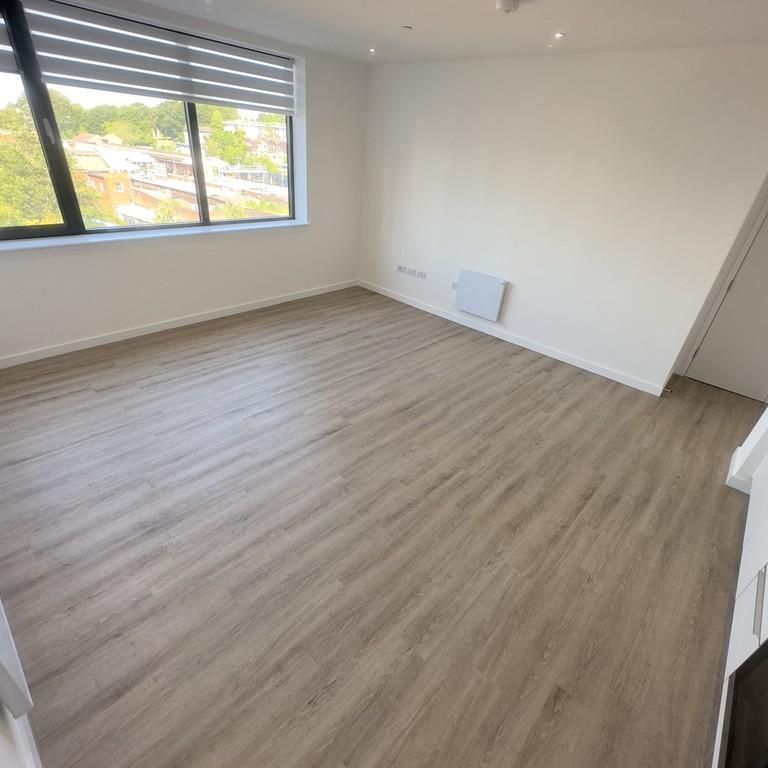 2 bedroom apartment to rent - Photo 1