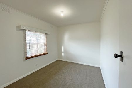 Great Location - Photo 3