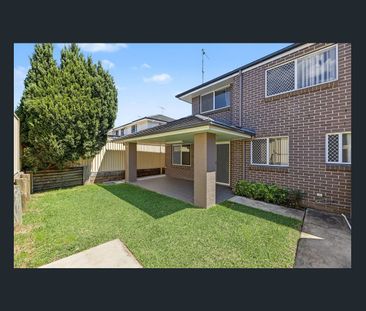 Spacious Four-Bedroom Duplex with Ducted Air Conditioning & Double ... - Photo 5