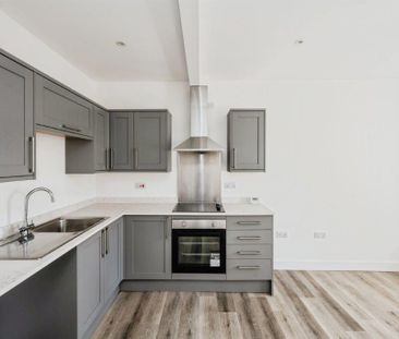 Heol Twrch, Lower Cwmtwrch, SWANSEA - Photo 5