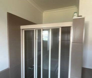 Rooming house accommodation with free Wi-Fi - Photo 5