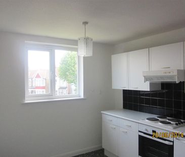 2 Bedroom Flat - Photo 1